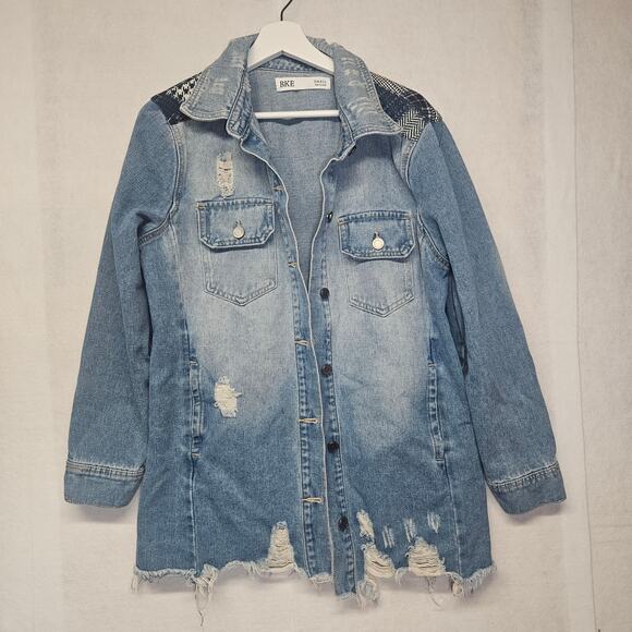 BKE Buckle Distressed Mid length Denim Jean Jacket with Patches - Picture 1 of 8